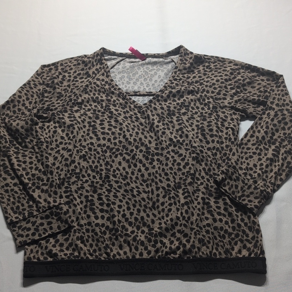 Vince Camuto Leopard Print Long Sleeve blouse Size Large